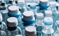Na drodze do zrównoważonej przyszłości: Dlaczego powinniśmy przestać kupować wodę butelkowaną